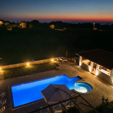 Luce Nyaraló Vitaljina